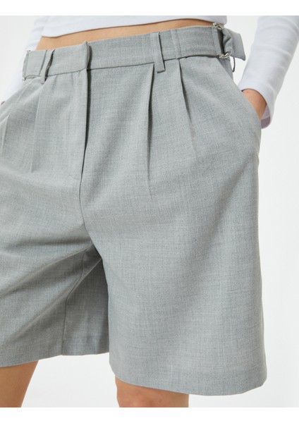 Bermuda Şort Normal Bel Cepli Pileli indirimleri