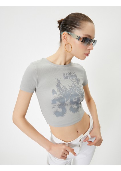 Crop Tişört Kısa Kollu Bisiklet Yaka Pamuklu Slim Fit