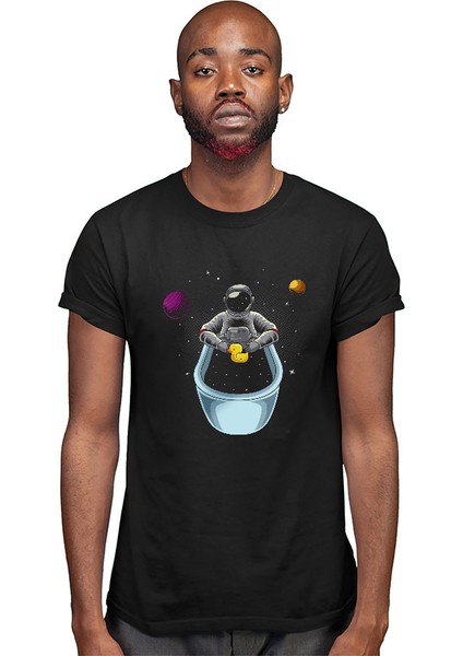 Küvette Yıkanan Astronot Siyah Unisex Tişört T-Shirt