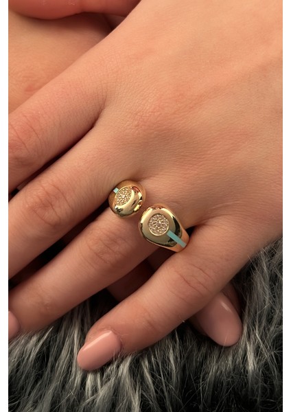 14 Ayar Altın Firuze Şerit Detaylı Taşlı Yüzük