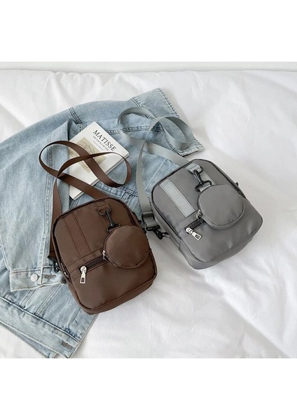 Kahverengi Tarzı Buylor Naylon Omuz Çantaları Kadın Rahat Geniş Askı Askılı Çanta Mini Yuvarlak Cüzdan Kolye Moda Çanta Crossbody Çanta (Yurt Dışından) indirimleri