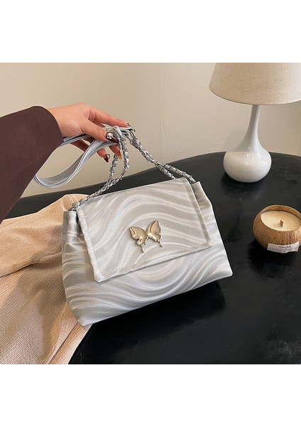 Büyük Kapasiteli Üst Düzey Zincir Koltuk Altı Çantası Tote Çanta Kadın Çantası Omuz Çantası Crossbody Çanta (Yurt Dışından)