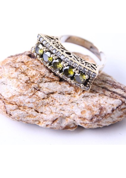 Beştaş Serisi Sarı Yeşil Sitrin Otantik 925 Ayar Gümüş Kadın Yüzük fiyatları