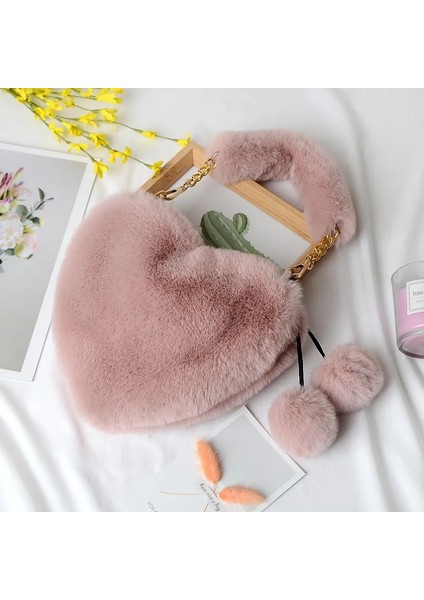 Gül Tarzı 23X20CM Taklit Kürk Kış Kadın Çanta Sevimli Peluş Bayanlar Kalp Şeklinde Omuzdan Askili Çanta Sevimli Kadın Debriyaj Çanta Aşk Çanta Askılı Çanta (Yurt Dışından) fiyatları