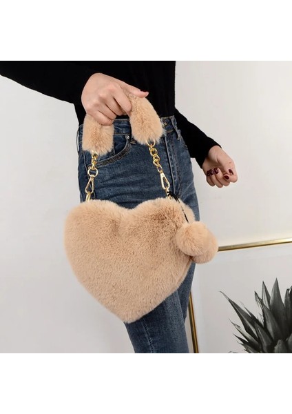 Gül Tarzı 23X20CM Taklit Kürk Kış Kadın Çanta Sevimli Peluş Bayanlar Kalp Şeklinde Omuzdan Askili Çanta Sevimli Kadın Debriyaj Çanta Aşk Çanta Askılı Çanta (Yurt Dışından) modelleri