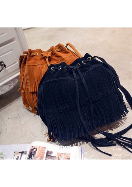 Siyah Stil Moda Retro Sahte Süet Saçak Kadın Postacı Çantası Tote Yeni Çanta Püskül Omuz Çanta Crossbody Çanta Püskül Kova (Yurt Dışından) fiyatları