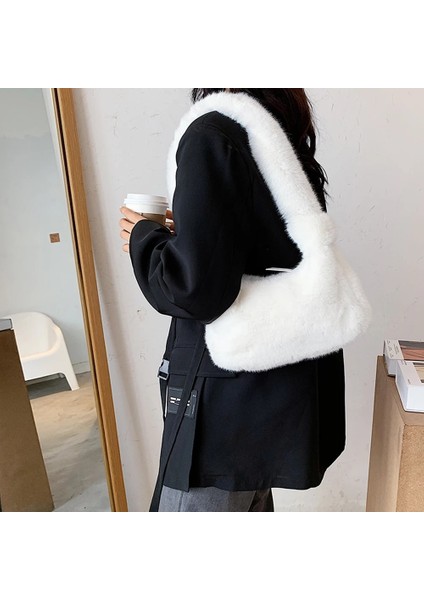 No.12 Tarzı Moda Yeni Düz Renk Omuz Koltukaltı Çanta Kadın Peluş Yumuşak Sonbahar Kış Moda Kabarık Tote Çanta Bayan Seyahat Çanta (Yurt Dışından) fırsatları