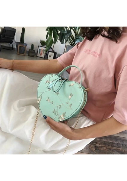 Yeşil-B Tarzı Kadın Omuz Çantaları Tasarımcı Çanta Kadın Moda Dantel Taze Çanta Crossbody Çanta Düz Renk Küçük Aşk Çanta Debriyaj (Yurt Dışından) fiyatları