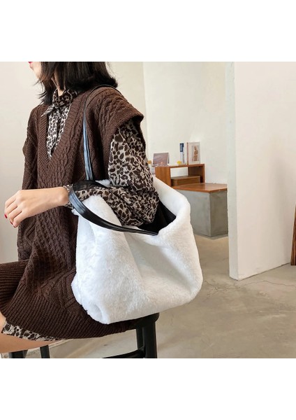 Beyaz Stil 46X29X11CM 2020 Yeni Kış Büyük Kapasiteli Kadın Çantası Kadın Ofis Bayanlar Büyük Iş Çantası Kadın Yumuşak Peluş Omuz Çantaları Sıcak Kürk Çanta (Yurt Dışından)