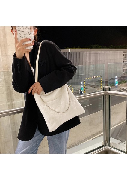 Kahverengi Tarzı Moda Kadın Düz Renk Omuz Çantası Kış Yumuşak Peluş Kova Çanta Taklit Kürk Alışveriş Çantası Büyük Kapasiteli Kabarık Zincir Çanta (Yurt Dışından) modelleri