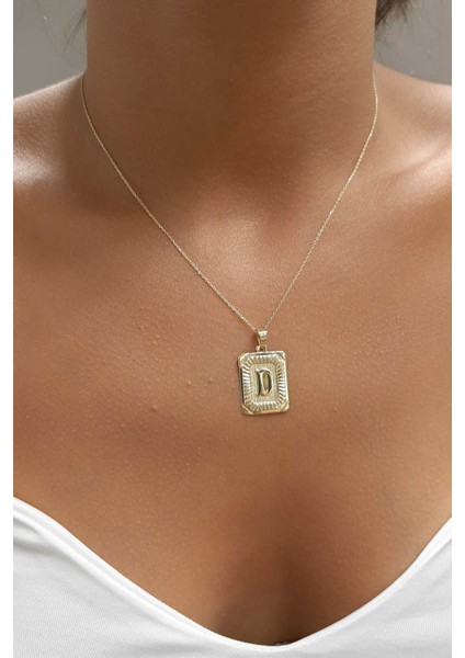 14 Ayar Altın Dikdörtgen Harf Kolye