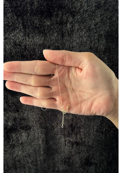 14 Ayar Altın Dikdörtgen Harf Kolye indirimleri