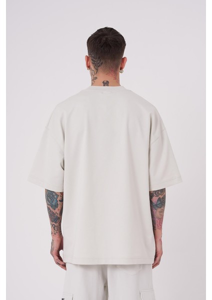 Erkek Tired Eyes Nakışlı Oversize Gri Tişört fiyatları