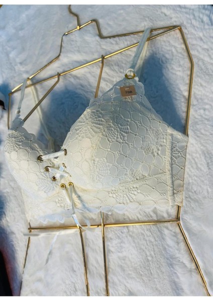 Ön Bağcıklı Dantel Işlemeli Desteksiz Ekru Sütyen fiyatları