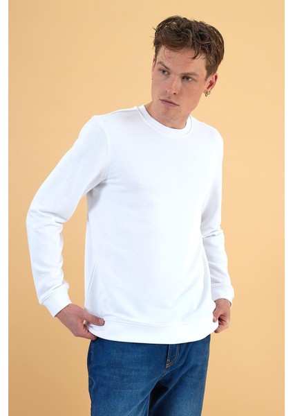Erkek Rich Beyaz Bisiklet Yaka Regular Fit 3 Iplik Sweatshirt fırsatları