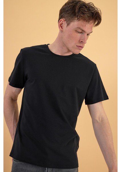 Erkek Ken Siyah Bisiklet Yaka Regular Fit Basic Tişört