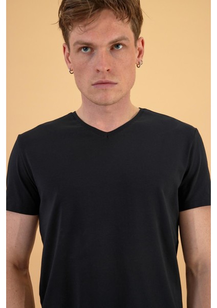 Erkek Nick Siyah V Yaka Slim Fit Basic Tişört
