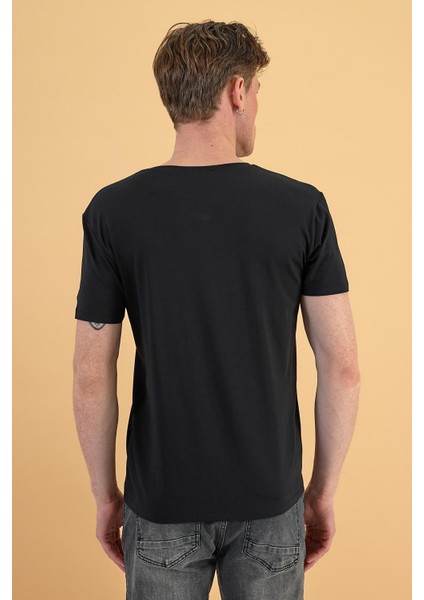 Erkek Nick Siyah V Yaka Slim Fit Basic Tişört