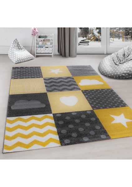 Kareli Yıldız Kalp Bulut Desenli Soft Çocuk Odası Halısı Gri Sarı Beyaz
