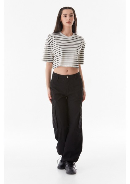 Çizgili Bisiklet Yaka Oversize Crop T-Shirt