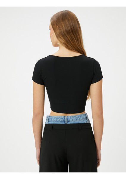 Kalp Yaka Crop Tişört Ribanalı Kısa Kollu Slim Fit