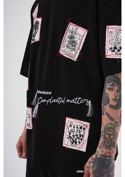 Erkek Printed Patched Baskılı Oversize Siyah Tişört fiyatları