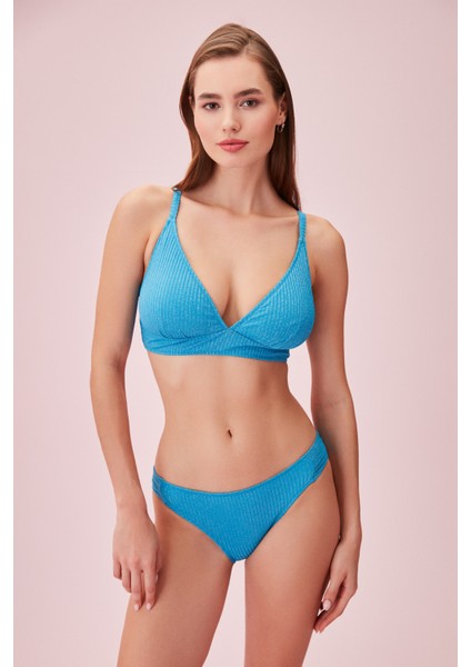 Detaylı Dokulu Bikini Üst