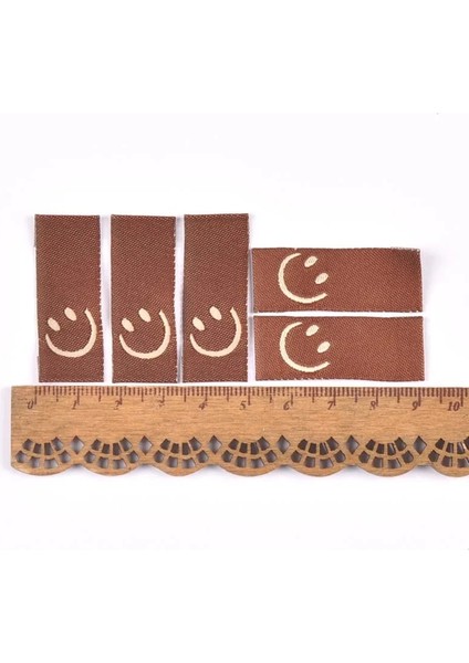 No.10 Tarzı Karışık Gülümseme Nakış Etiketleri Dikiş Giysileri Dıy Bayrak Etiketi Bakım Çantaları Giyim Etiketleri Konfeksiyon El Sanatları El Yapımı Aksesuar (Yurt Dışından)