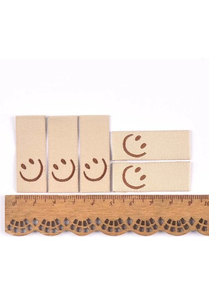 No.9 Tarzı Karışık Gülümseme Nakış Etiketleri Dikiş Giysileri Dıy Bayrak Etiketi Bakım Çantaları Giyim Etiketleri Konfeksiyon El Sanatları El Yapımı Aksesuar (Yurt Dışından)