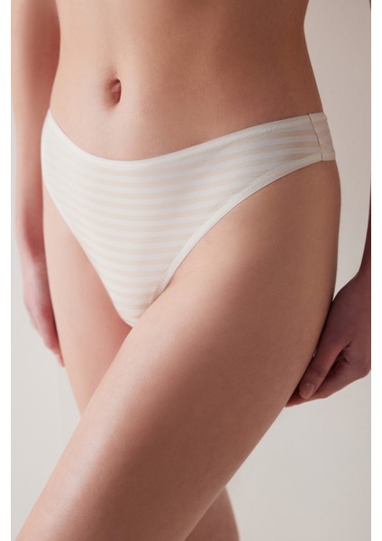 Essentials Bej Tanga külot