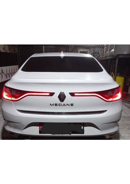 Ebal Oto Renault Megane 4 Sedan Krom Bagaj Alt Çıtası 2016 ve Üzeri Paslanmaz Çelik