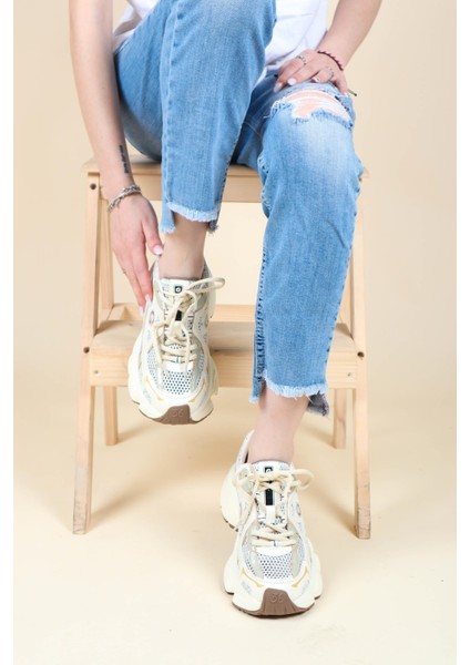 GUJA File Kalın Taban Spor Ayakkabı BEJ fiyatları