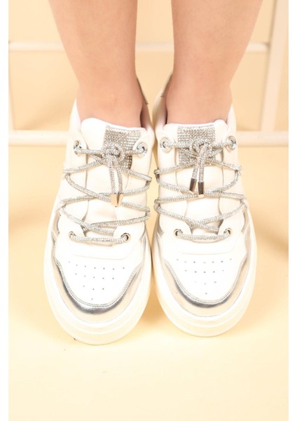 Garnili Taş Bağcıklı Sneakers BEYAZ