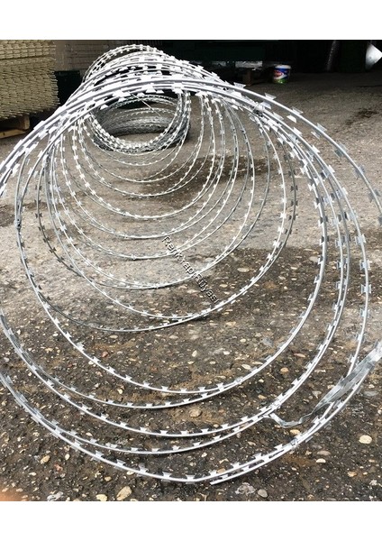 Helezonik Tel, Jiletli Tel, Bahçe Teli, Bahçe Çiti, Güvenlik, Bahçe Güvenliği, Uzun Ömürlü, 45 cm Çap