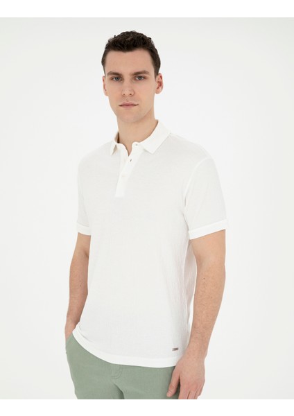Erkek Ekru Slim Fit Tişört 50291912-VR019