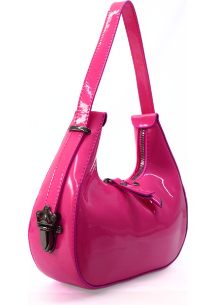 Kadın Rugan Deri Baget Cherry Bag Kol Çantası