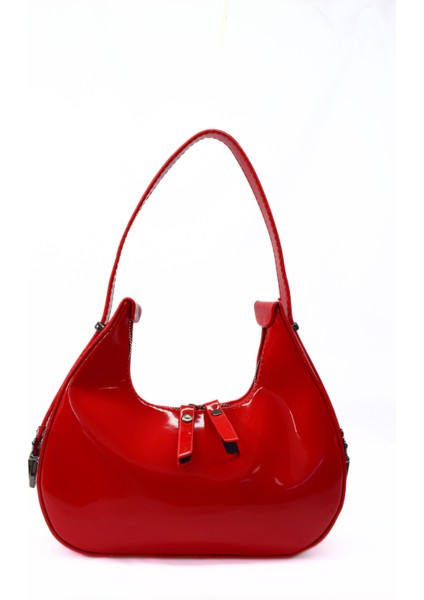 Kadın Rugan Deri Baget Cherry Bag Kol Çantası
