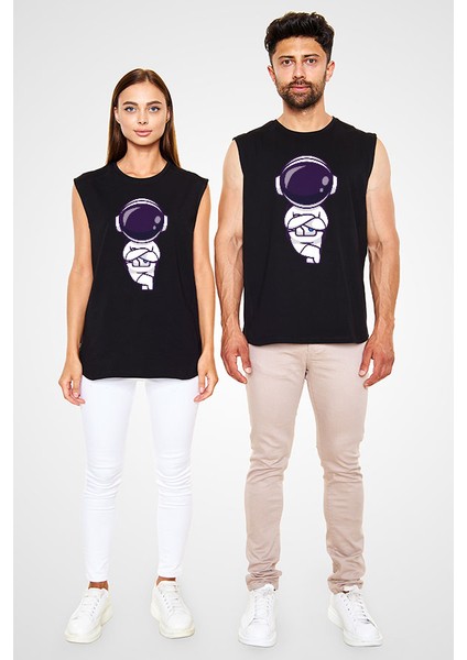 Sıkılmış Astronot Siyah Unisex Kolsuz Kesik Kol T-Shirt fiyatları
