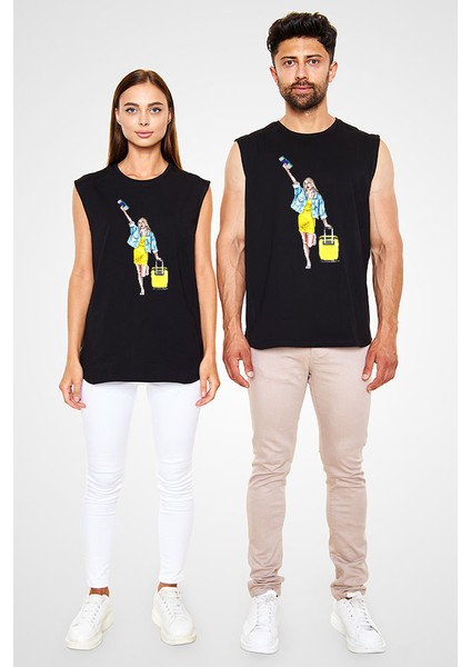 Seyahat Eden Kız Siyah Unisex Kolsuz Kesik Kol T-Shirt