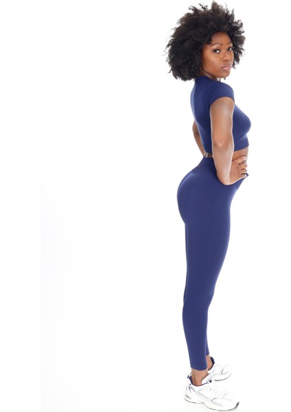 Hera Seamless Kısa Kol Crop Lacivert fırsatları