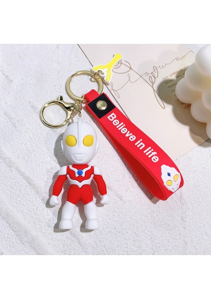 Ultraman Anahtarlık Tuzlu Yumurta Süpermen Bebek Okul Çantası Kolye Tiga Bebek Kolye Araba Anahtarlık Klasik Stil: Kırmızı (Yurt Dışından)
