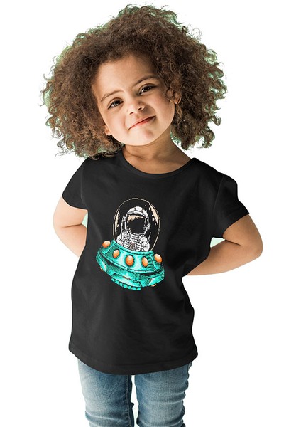 Uzay Gemisi Kullanan Astronot Siyah Unisex Çocuk Tişört T-Shirt
