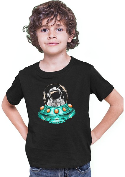 Uzay Gemisi Kullanan Astronot Siyah Unisex Çocuk Tişört T-Shirt