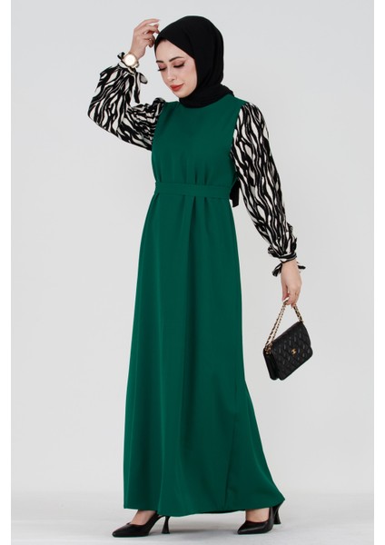 Kolları Desenli Tesettür Elbise-Zümrüt Yeşili modelleri