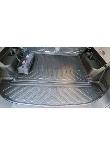 Chery Tiggo 8 Pro 2020+ 4.5D Sahler Paspas ve Rizline 3D Bagaj Havuzu Siyah modelleri