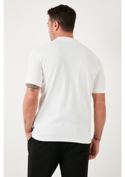 Pamuklu Regular Fit Fermuarlı Polo Yaka T Shirt Erkek Polo Yaka T Shirt 5902738 indirimleri