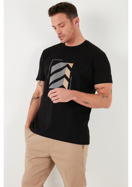 Baskılı Pamuklu Bisiklet Yaka Slim Erkek T Shirt 646R8080 fırsatları