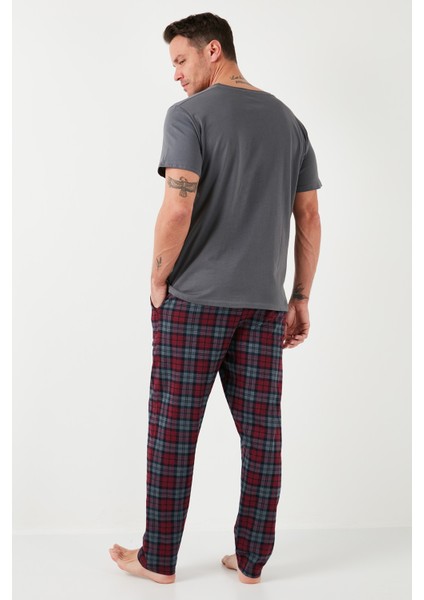 Ekoseli Pamuklu Beli Lastikli Regular Fit Kısa Kollu Erkek Pijama Takımı 6572004