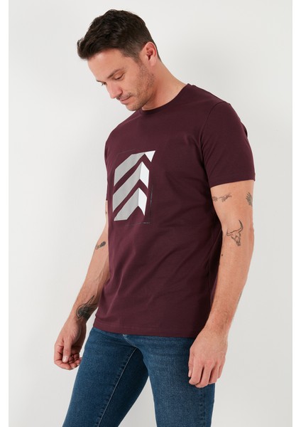 Baskılı Pamuklu Bisiklet Yaka Slim Erkek T Shirt 646R8080 fırsatları