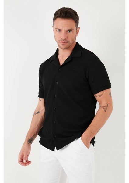 Pamuklu Regular Fit Apaş Yaka Kısa Kollu Gömlek Erkek Gömlek 5902763